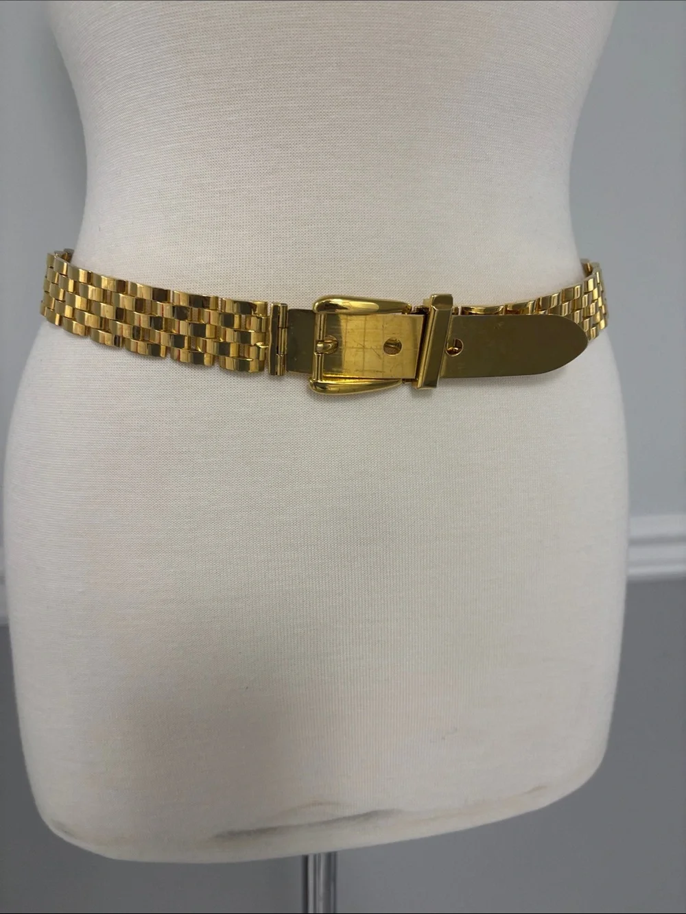 Gucci Gold-Tone Women's Chain Link Belt - Picture 5 of 13